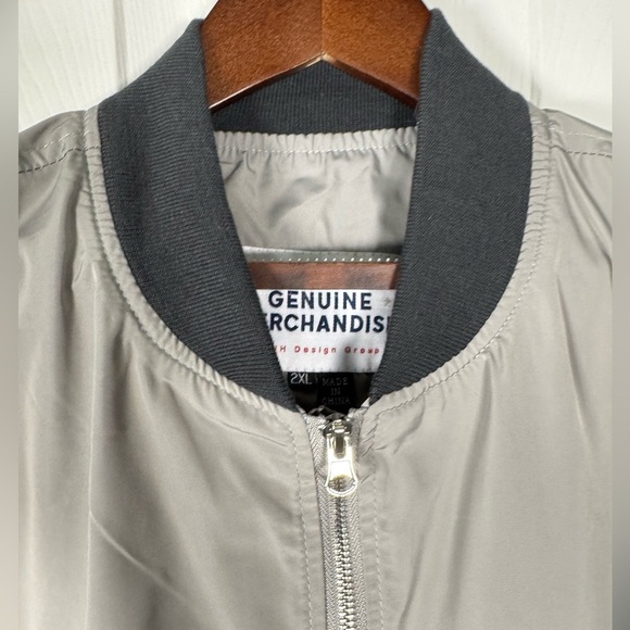 MLB Mariners Bomber Jacket Grey Sports Jacket Baseball Men’s Size 2XL - Picture 2 of 11